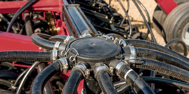 precision-air-carts-feature-01-2.jpg